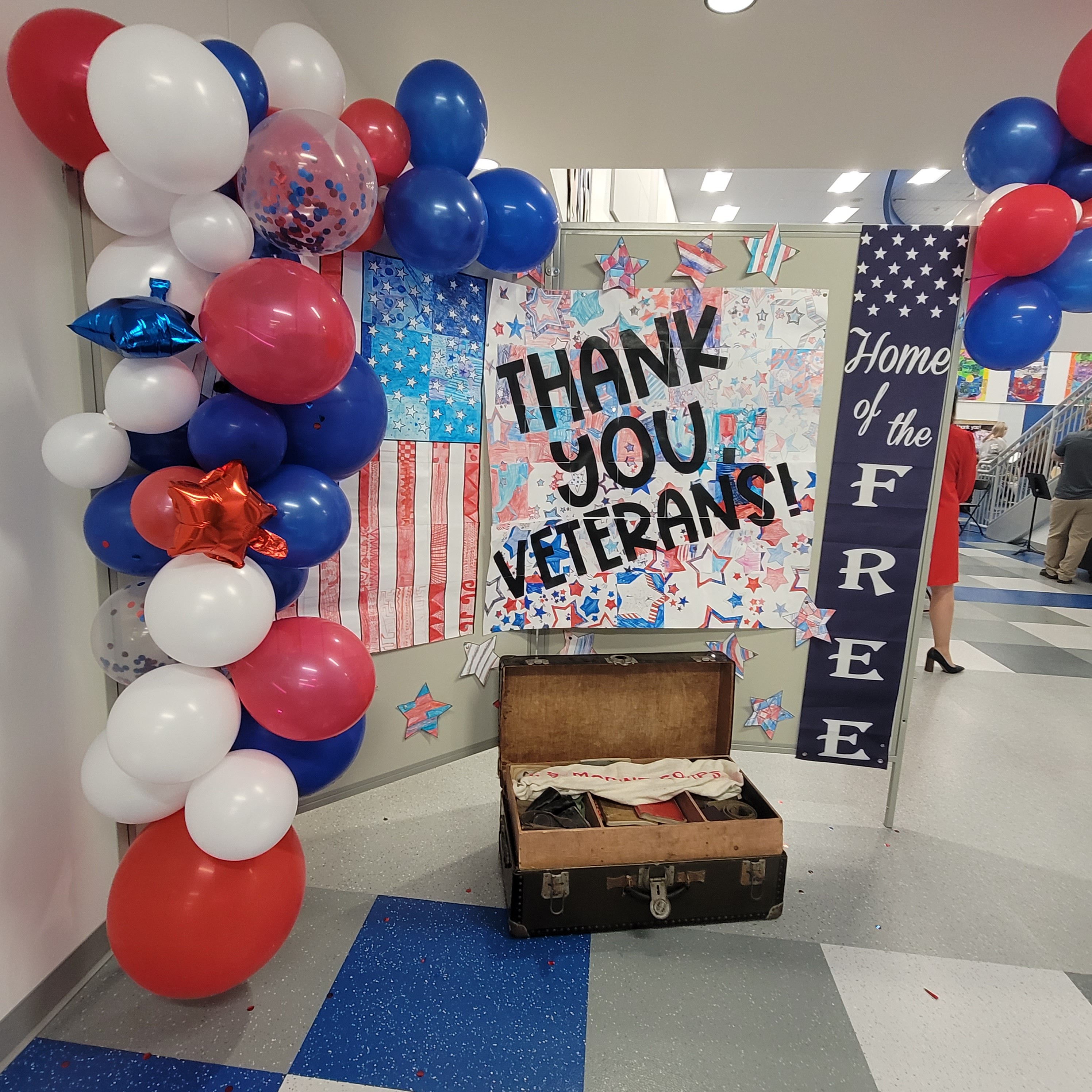 Veterans Day Welcome Sign